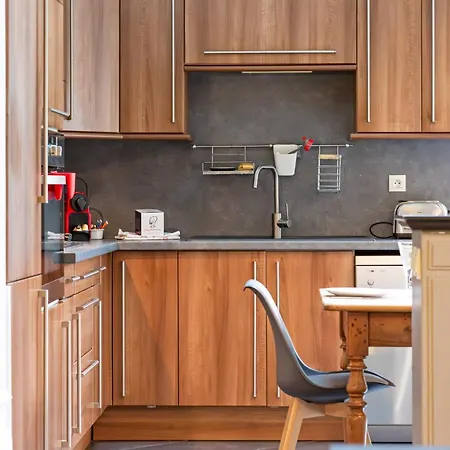 Enora Maison Chaleureuse Avec Jardin Holiday home *